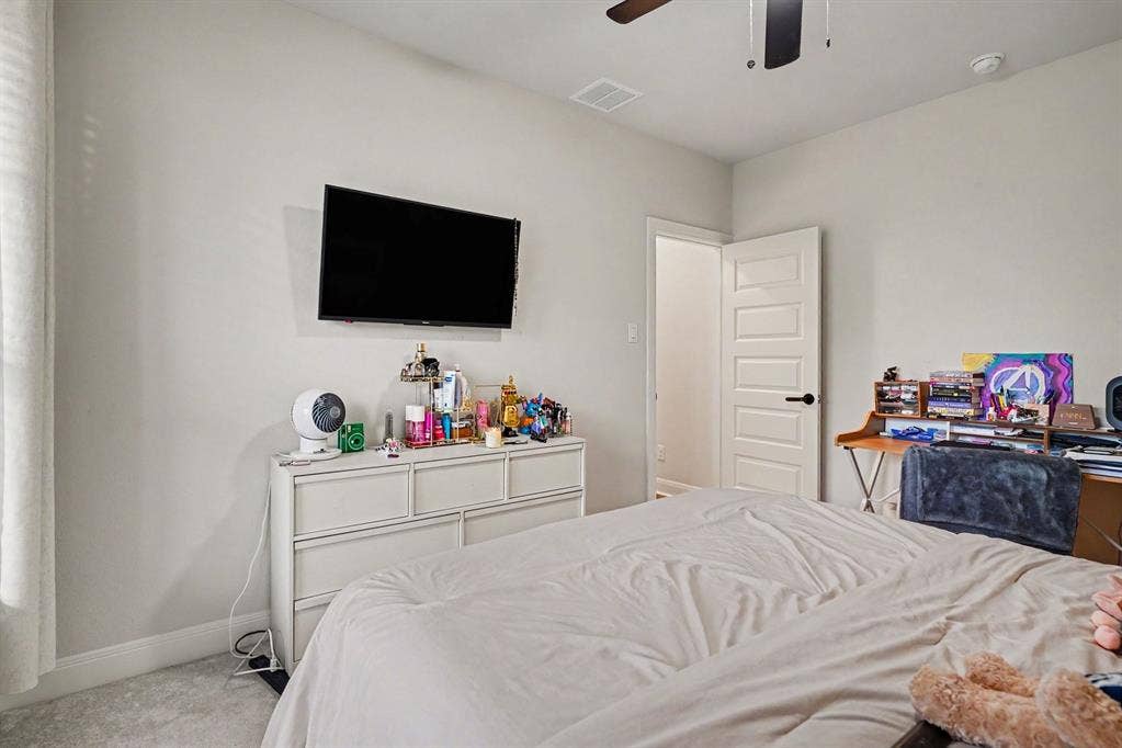 909 Almond Blossom Circle, Crowley, TX 76036 909 Almond Blossom Circle, Crowley, TX 76036