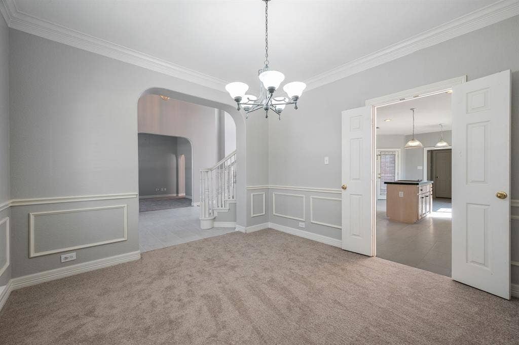 9612 E Oaks Lane, Irving, TX 75063 9612 E Oaks Lane, Irving, TX 75063