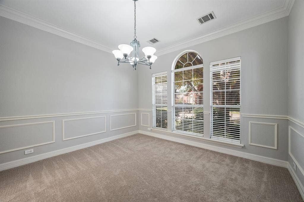9612 E Oaks Lane, Irving, TX 75063 9612 E Oaks Lane, Irving, TX 75063