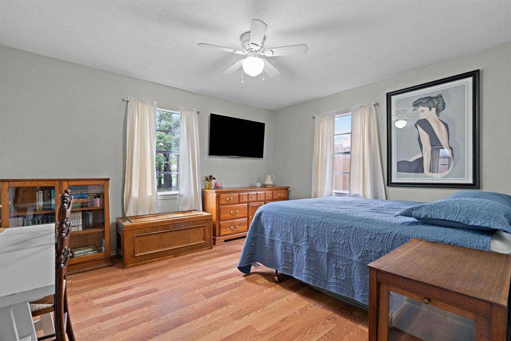 707 N Walnut Street, Weatherford, TX 76086 707 N Walnut Street, Weatherford, TX 76086