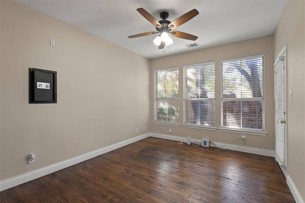 5705 Sandalwood Drive, McKinney, TX 75072 5705 Sandalwood Drive, McKinney, TX 75072