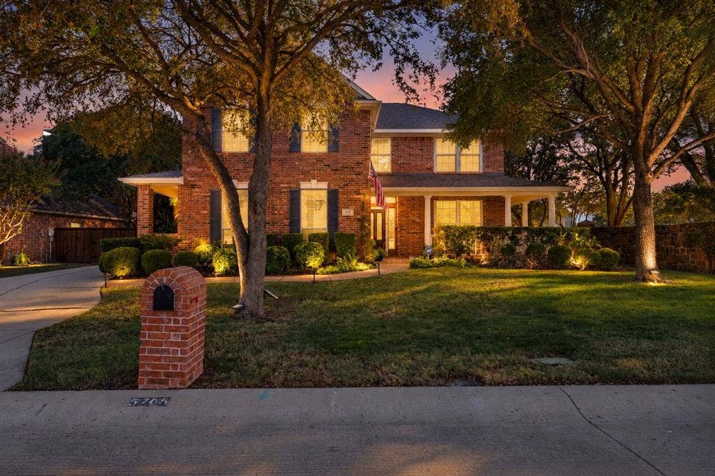 5705 Sandalwood Drive, McKinney, TX 75072 5705 Sandalwood Drive, McKinney, TX 75072
