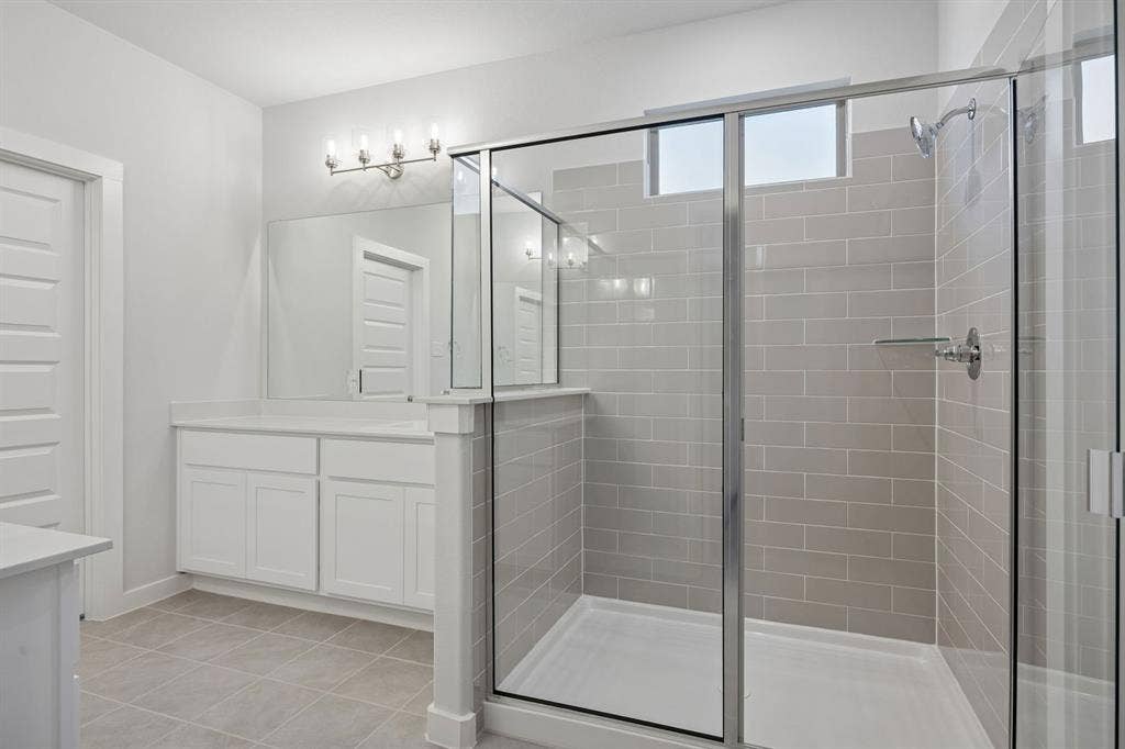 Primary Bathroom in the Wimbledon home plan – REPRESENTATIVE PHOTO