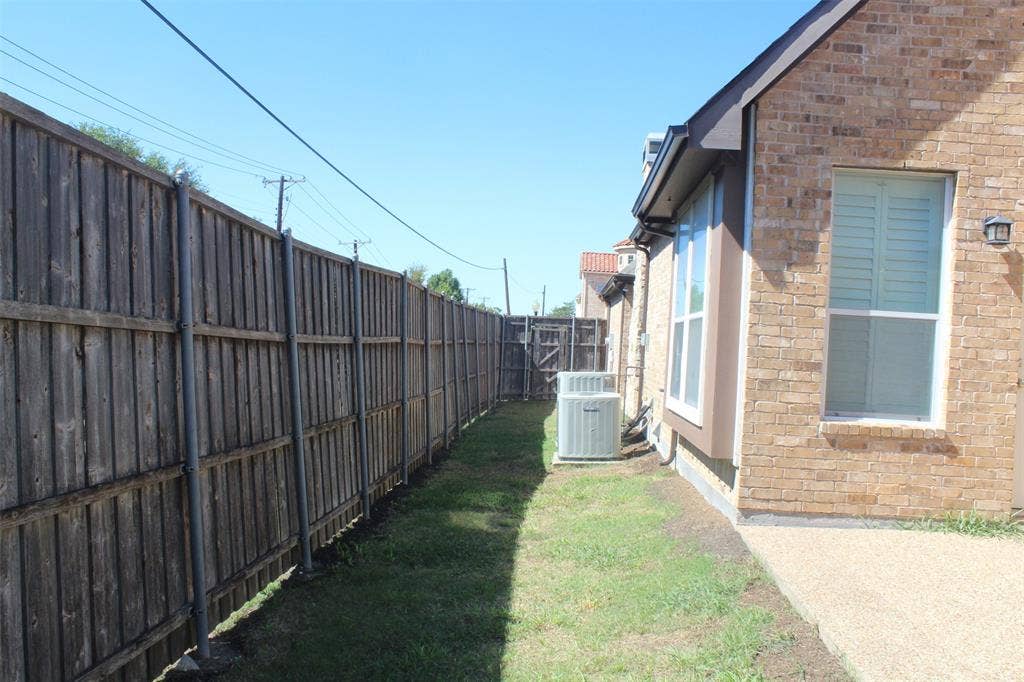 825 Lotus Drive, Richardson, TX 75081 825 Lotus Drive, Richardson, TX 75081