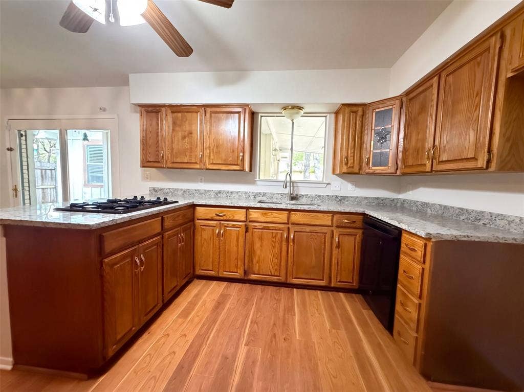 3411 Halifax Drive, Arlington, TX 76013