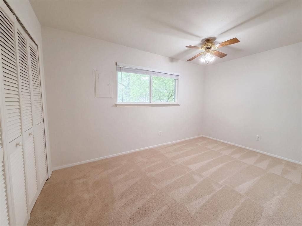 3411 Halifax Drive, Arlington, TX 76013