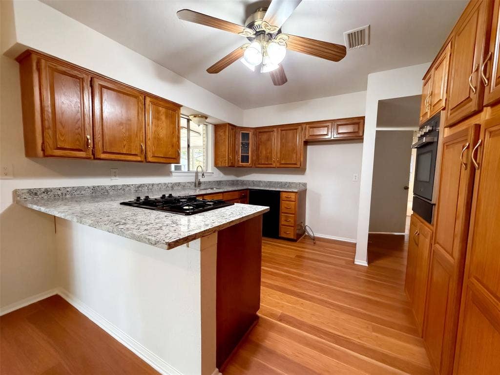 3411 Halifax Drive, Arlington, TX 76013