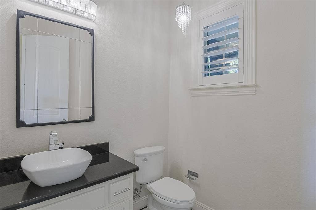 228 Katy Lake Drive, Waxahachie, TX 75165 228 Katy Lake Drive, Waxahachie, TX 75165
