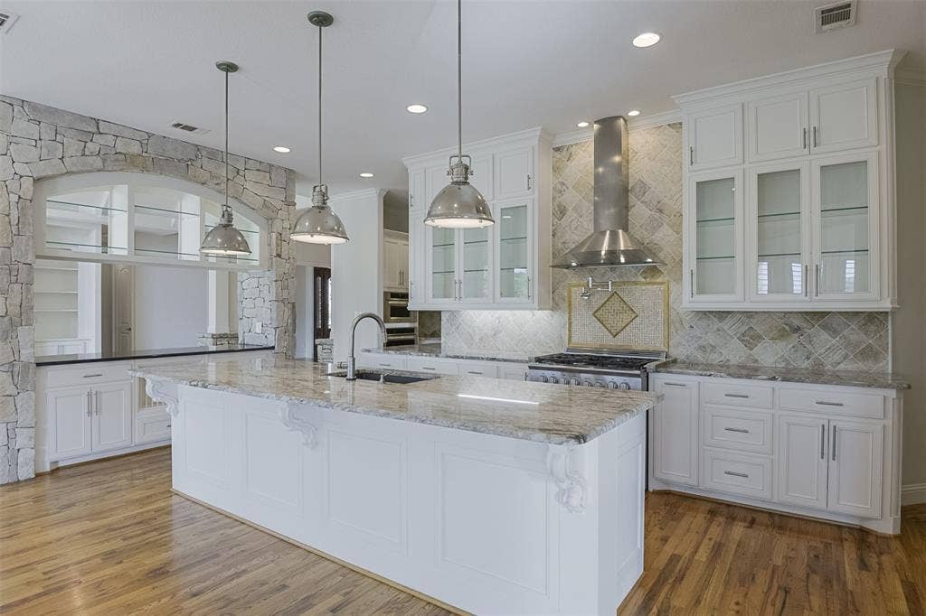 228 Katy Lake Drive, Waxahachie, TX 75165 228 Katy Lake Drive, Waxahachie, TX 75165