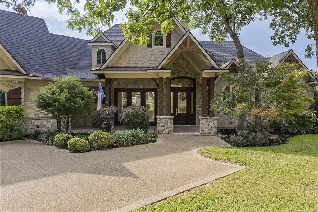 228 Katy Lake Drive, Waxahachie, TX 75165 228 Katy Lake Drive, Waxahachie, TX 75165