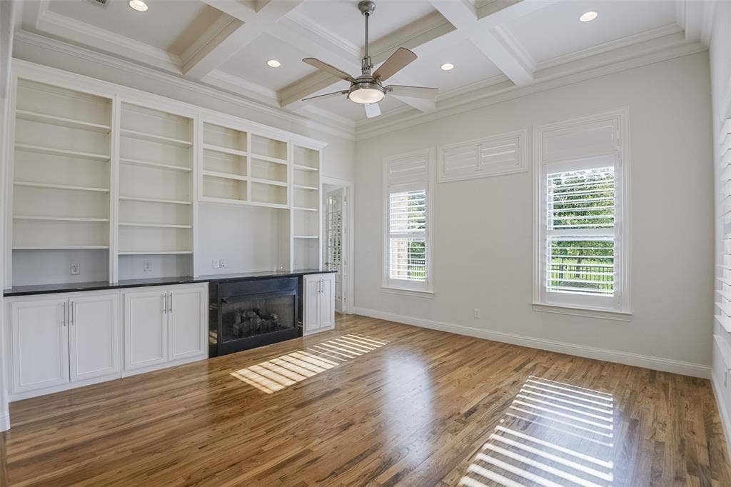 228 Katy Lake Drive, Waxahachie, TX 75165 228 Katy Lake Drive, Waxahachie, TX 75165