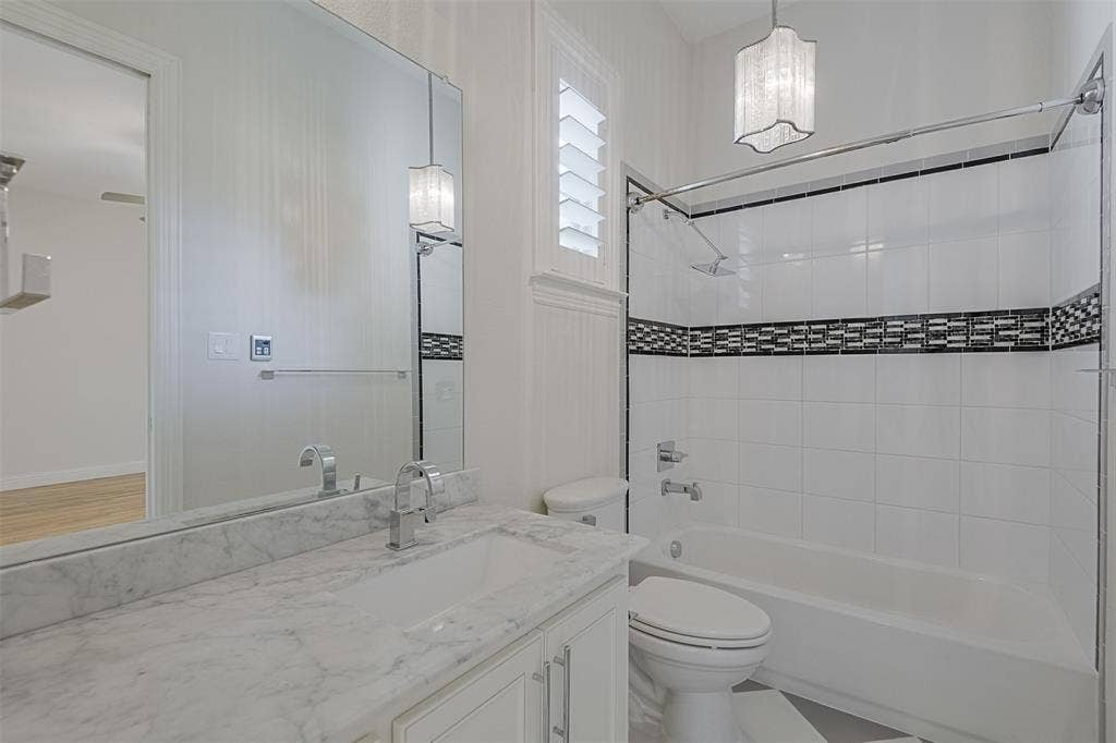 228 Katy Lake Drive, Waxahachie, TX 75165 228 Katy Lake Drive, Waxahachie, TX 75165