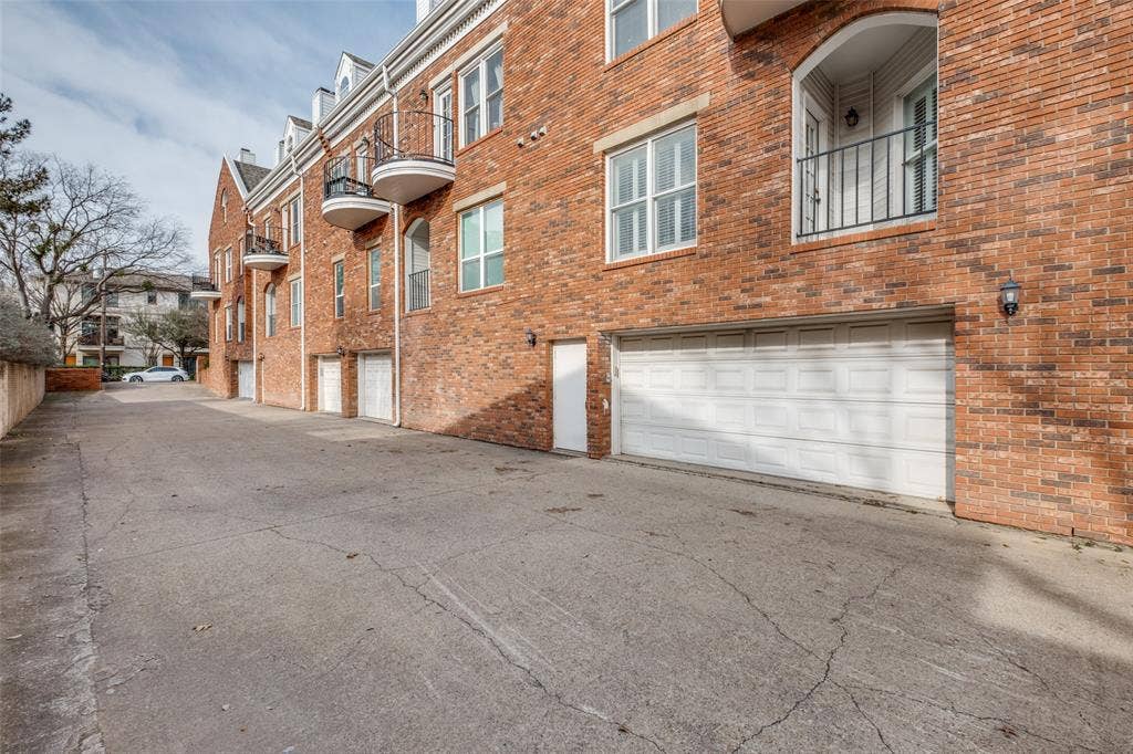 4034 Rawlins Street, #102, Dallas, TX 75219