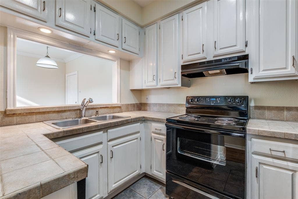 4034 Rawlins Street, #102, Dallas, TX 75219