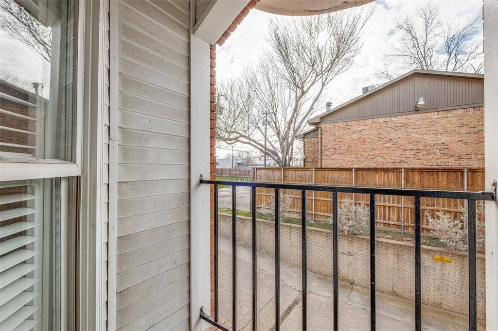4034 Rawlins Street, #102, Dallas, TX 75219