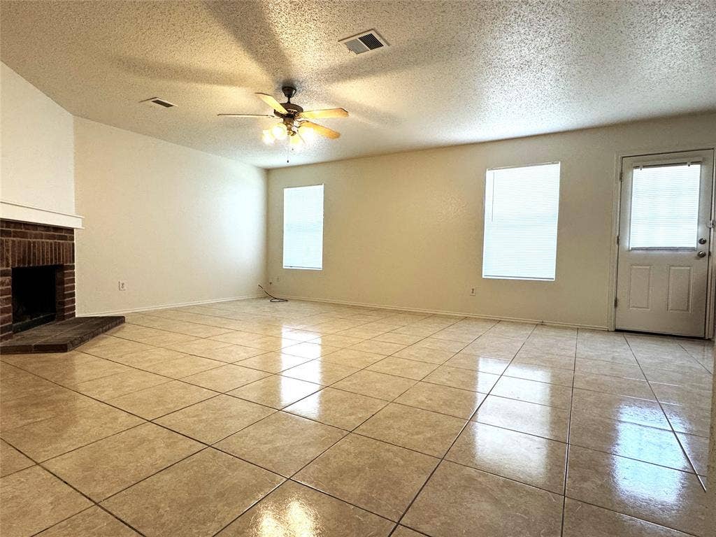8769 Polo Drive, Fort Worth, TX 76123 8769 Polo Drive, Fort Worth, TX 76123