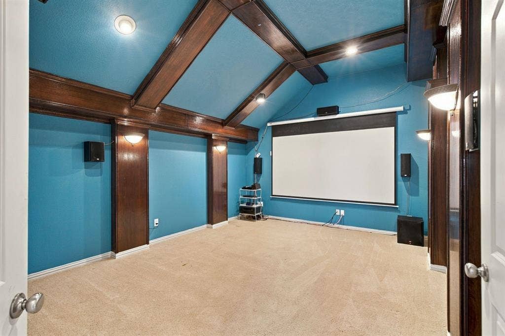 11086 Wellshire Lane, Frisco, TX 75035 True media room, right off the Upsatirs Game.