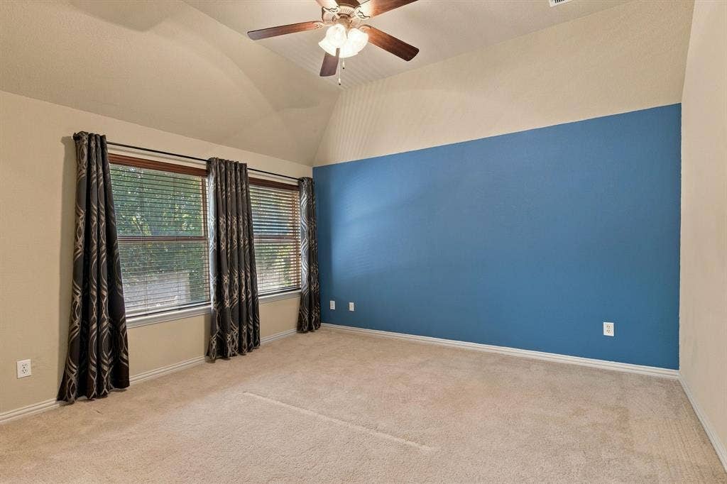 11086 Wellshire Lane, Frisco, TX 75035 One of the 3 Spacious Bedrooms