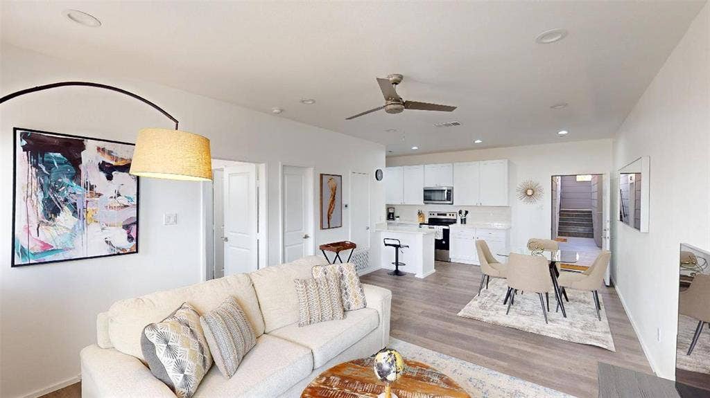 3235 Dallas Street, #1307, Dallas, TX 75210 3235 Dallas Street, #1307, Dallas, TX 75210