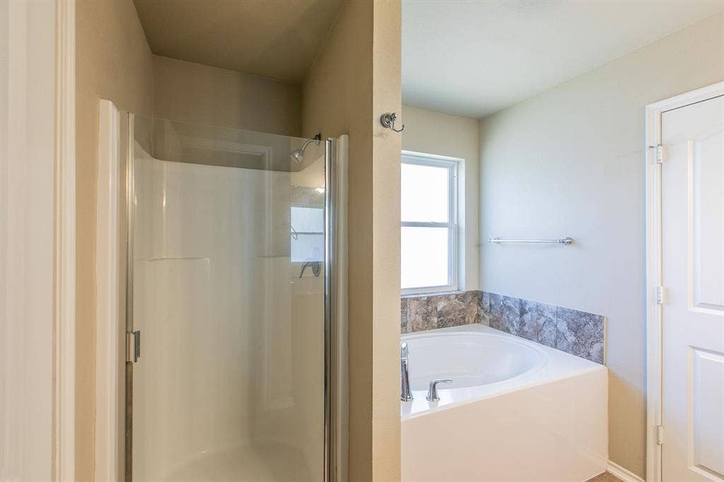 1502 Jane Lane, West, TX 76691 1502 Jane Lane, West, TX 76691