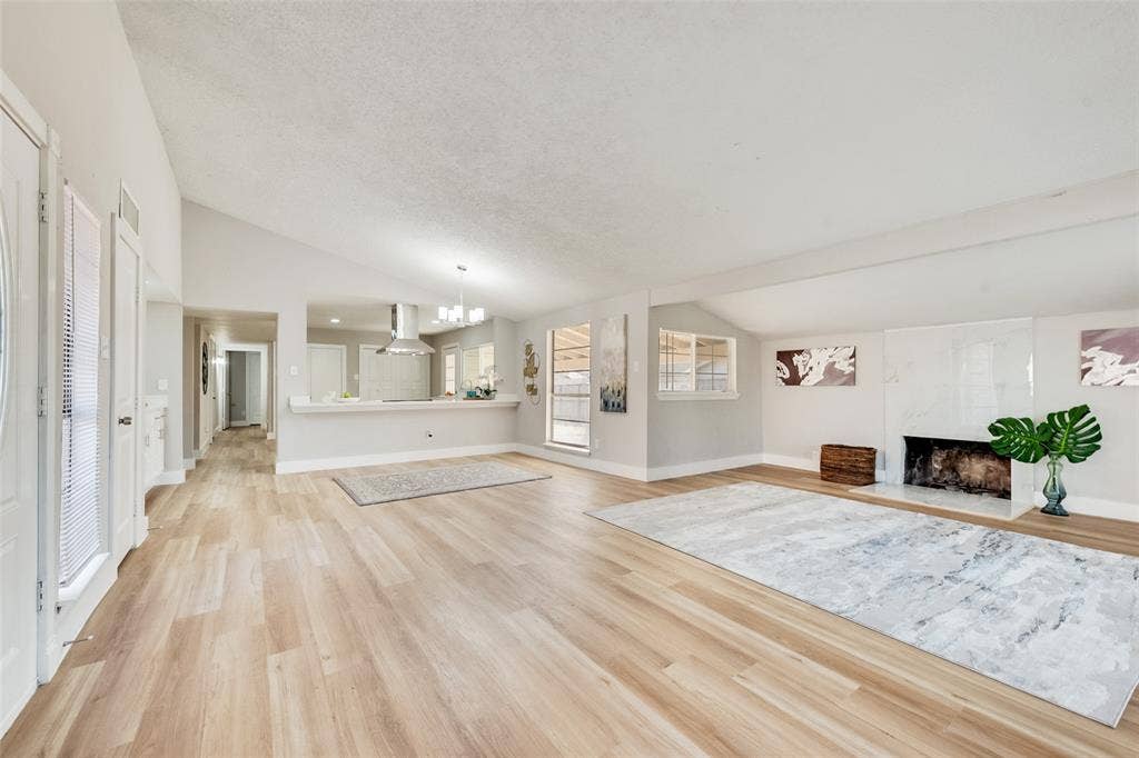 3422 Knoll Point Drive, Garland, TX 75043 3422 Knoll Point Drive, Garland, TX 75043