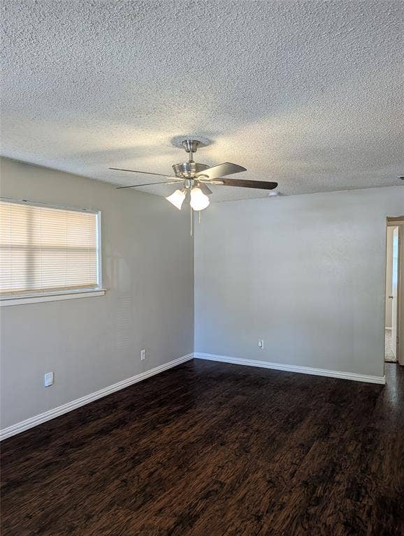 5124 Sears Drive, Fort Worth, TX 76105 5124 Sears Drive, Fort Worth, TX 76105