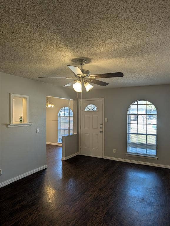 5124 Sears Drive, Fort Worth, TX 76105 5124 Sears Drive, Fort Worth, TX 76105