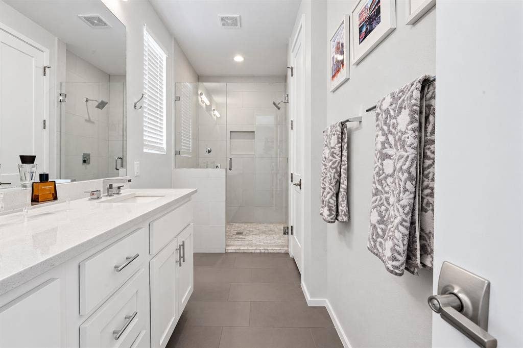 5923 Hudson Street, #103, Dallas, TX 75206 5923 Hudson Street, #103, Dallas, TX 75206