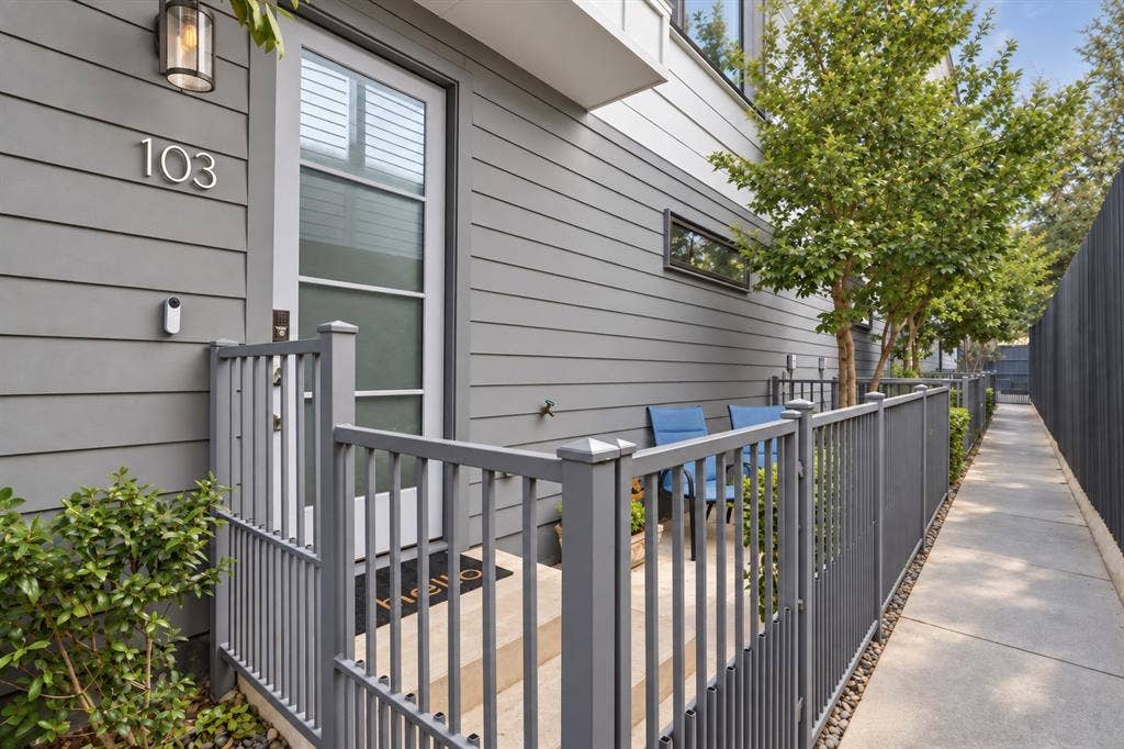 5923 Hudson Street, #103, Dallas, TX 75206 5923 Hudson Street, #103, Dallas, TX 75206