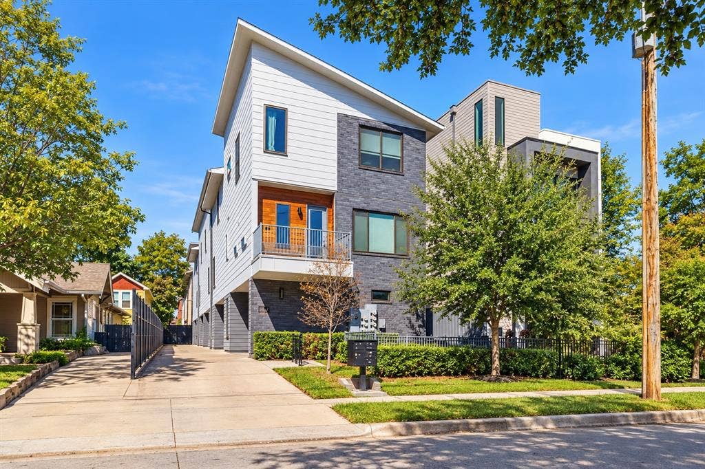 5923 Hudson Street, #103, Dallas, TX 75206 5923 Hudson Street, #103, Dallas, TX 75206