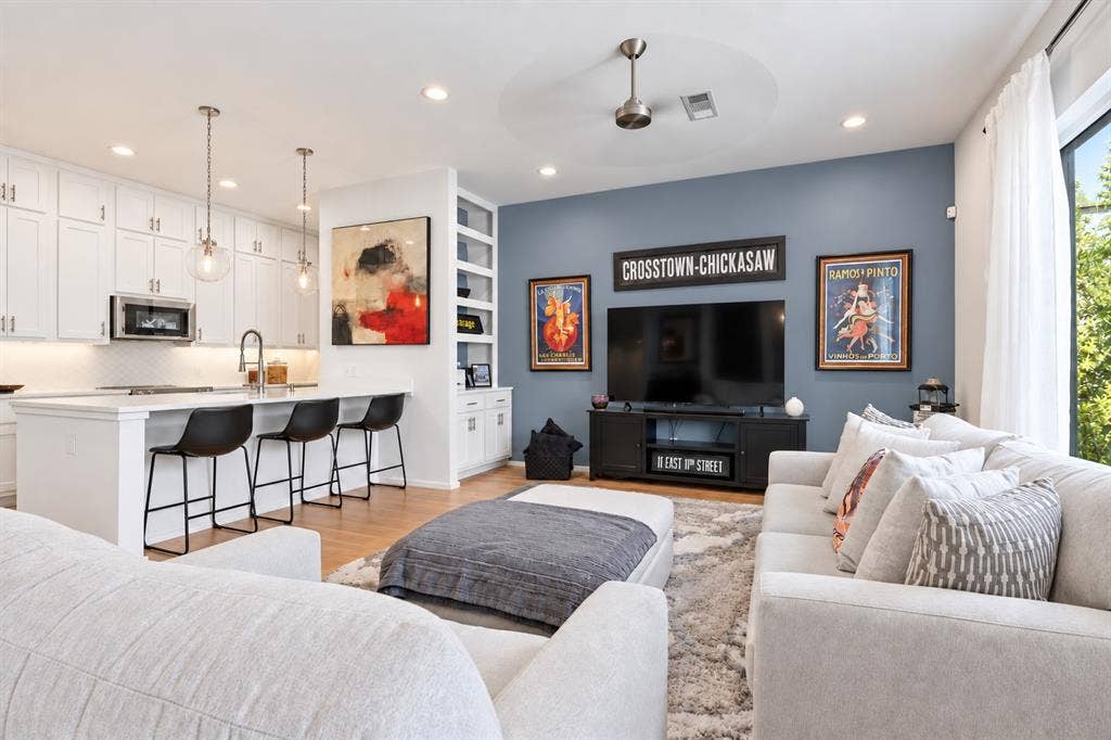 5923 Hudson Street, #103, Dallas, TX 75206 5923 Hudson Street, #103, Dallas, TX 75206