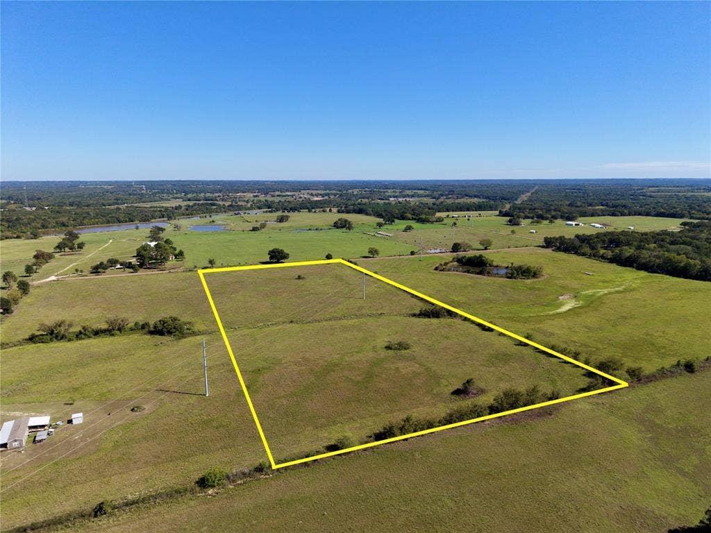 0 Goodell Lane, Eustace, TX 75124 Reverse aerial of the parent tract showing its depth and open pasture; outline is approximate.