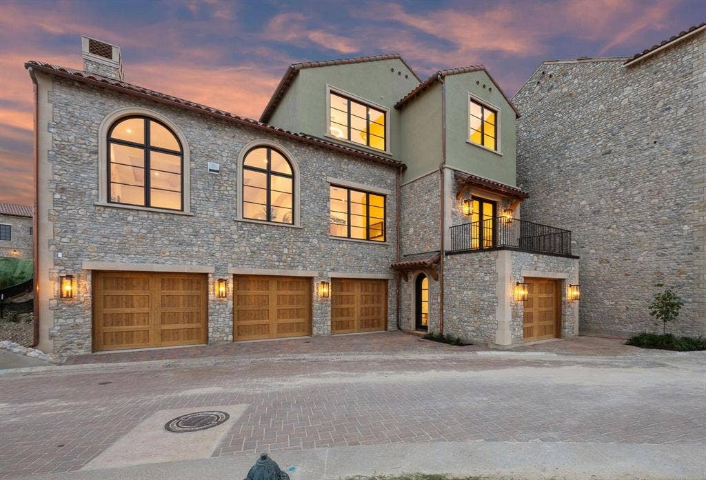 36 Cardona Drive, Westlake, TX 76262