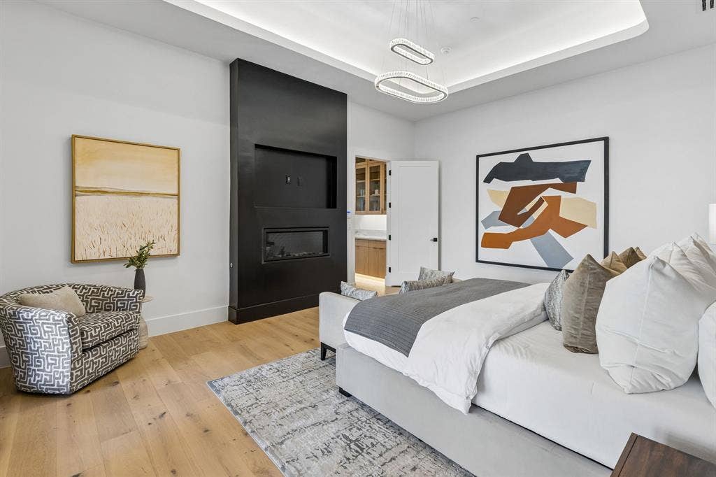 Primary bedroom