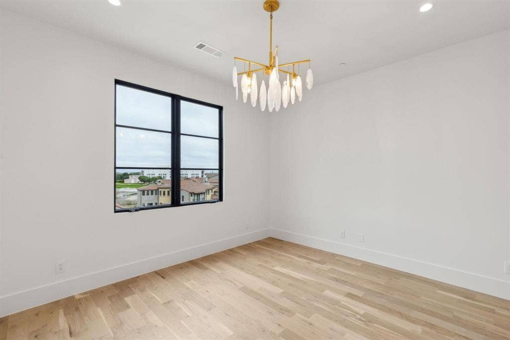 Upstairs bedroom