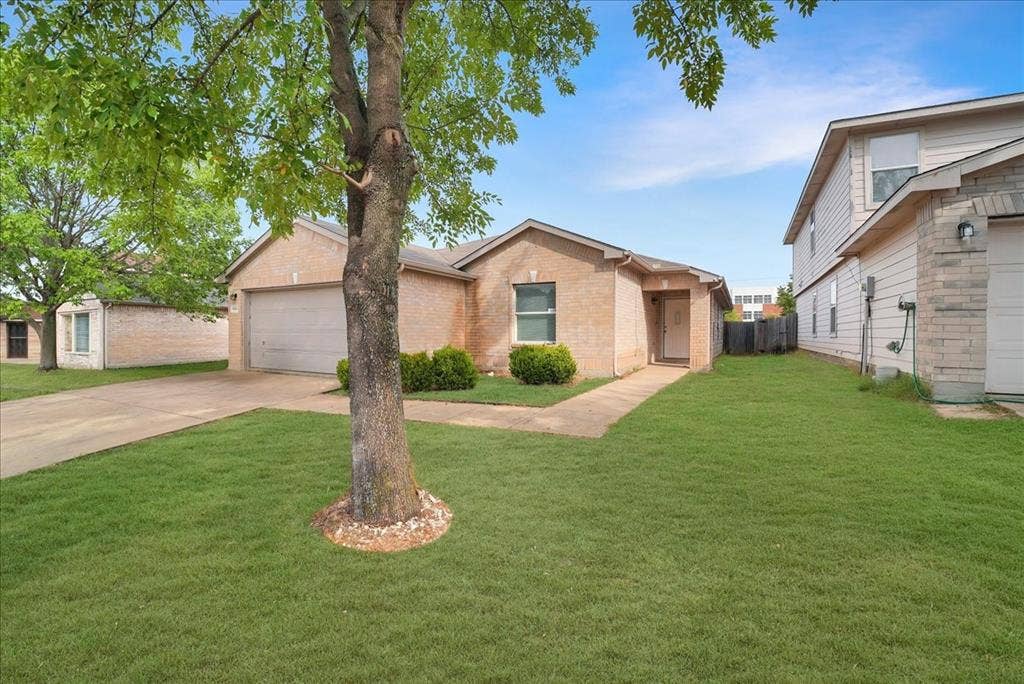 9103 Prairie Bluff Drive, Dallas, TX 75227 9103 Prairie Bluff Drive, Dallas, TX 75227