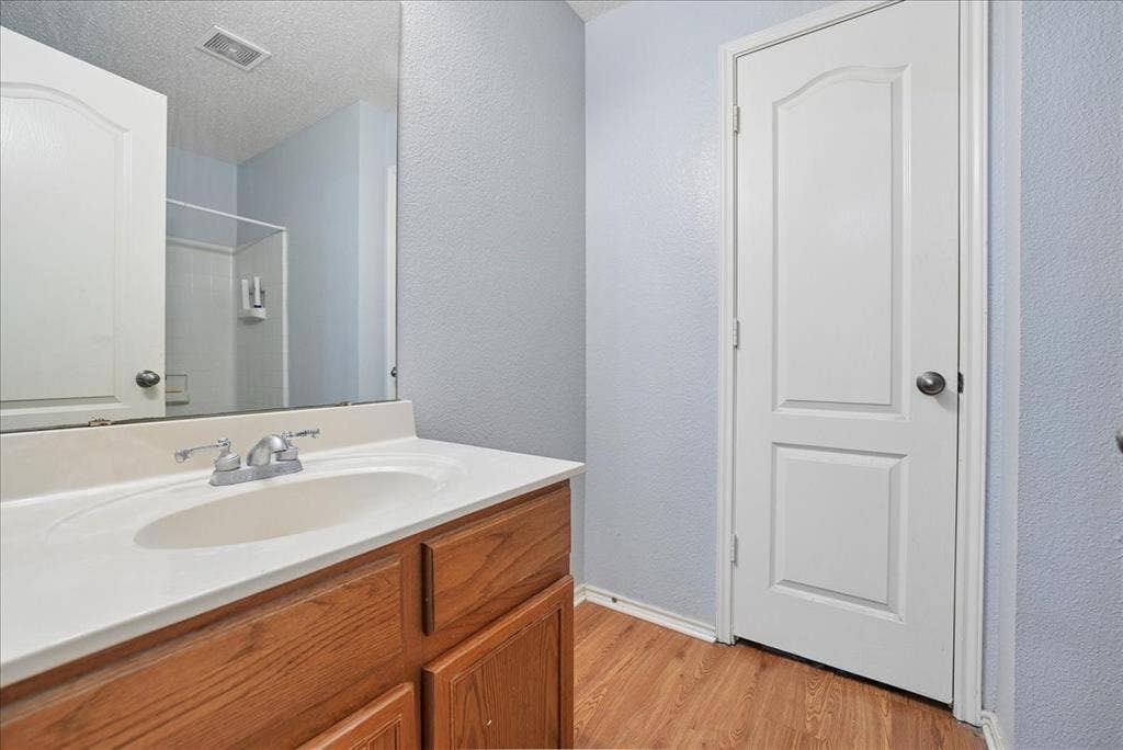 9103 Prairie Bluff Drive, Dallas, TX 75227 9103 Prairie Bluff Drive, Dallas, TX 75227