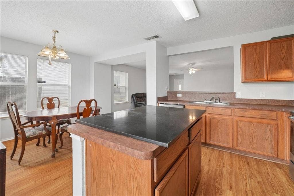 9103 Prairie Bluff Drive, Dallas, TX 75227 9103 Prairie Bluff Drive, Dallas, TX 75227