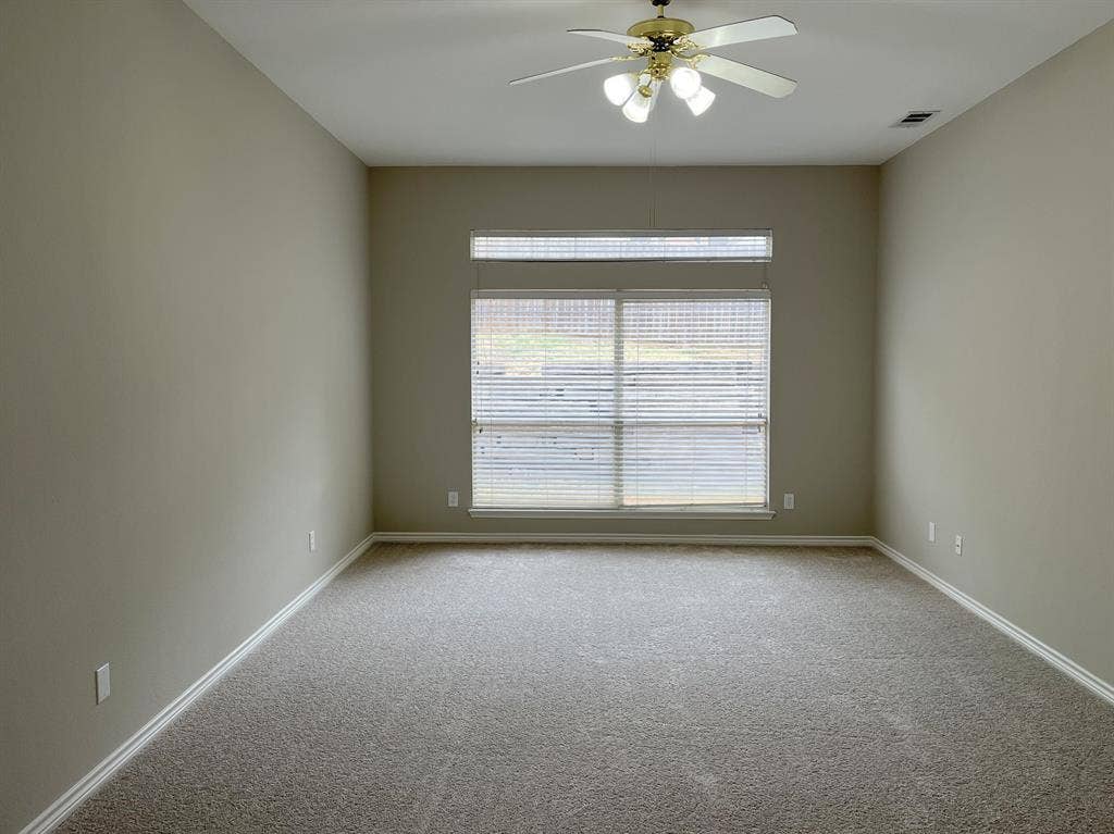 1617 Buena Vista Drive, Denton, TX 76210 1617 Buena Vista Drive, Denton, TX 76210