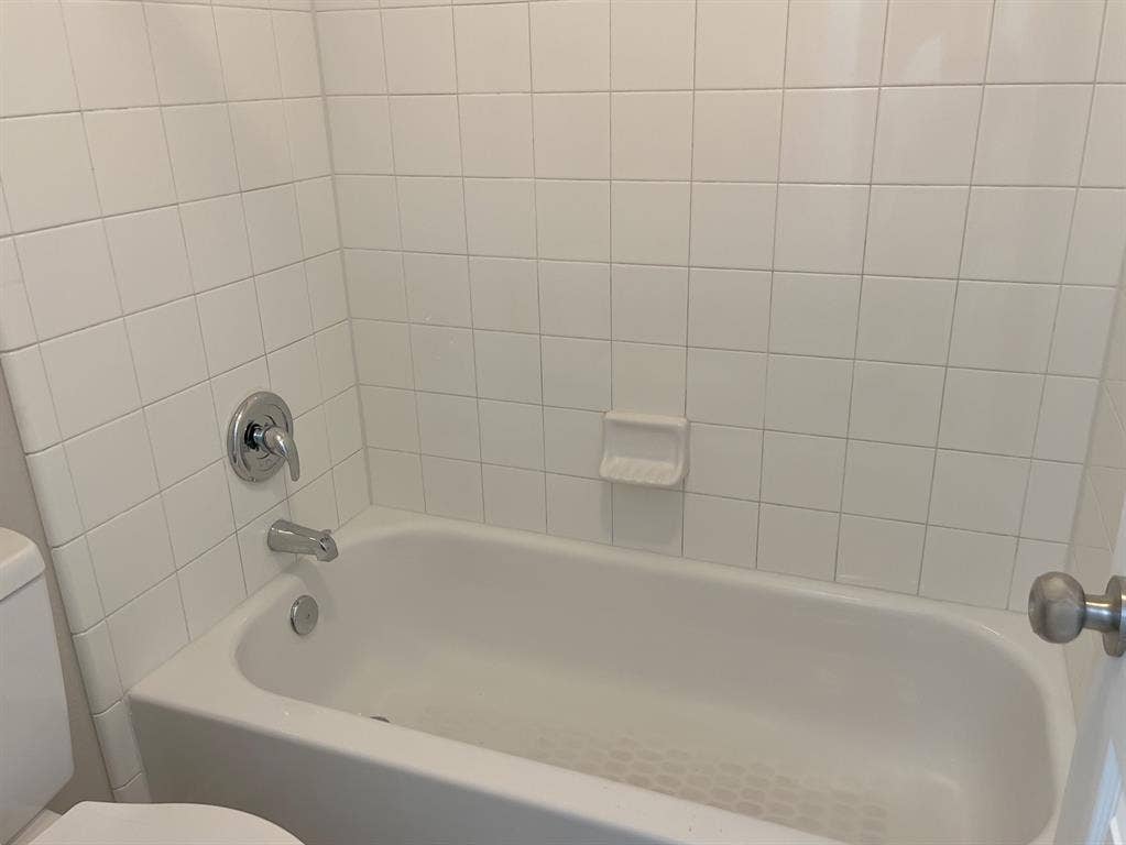 1617 Buena Vista Drive, Denton, TX 76210 1617 Buena Vista Drive, Denton, TX 76210