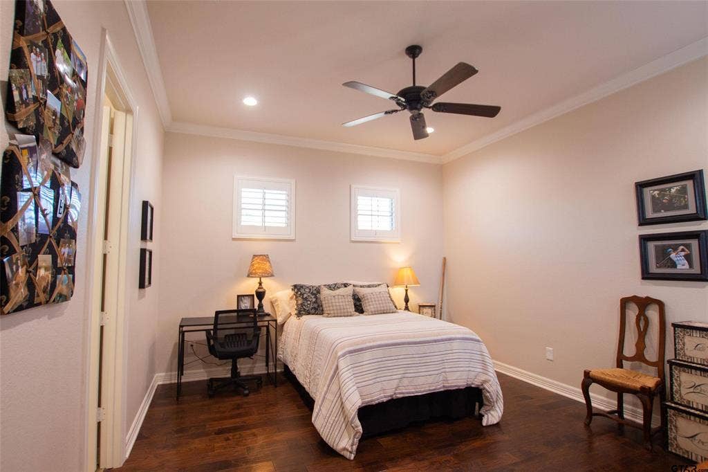 7130 Holly Square Ct., Tyler, TX 75703 7130 Holly Square Ct., Tyler, TX 75703