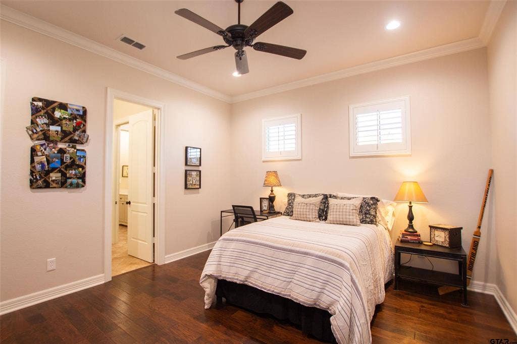 7130 Holly Square Ct., Tyler, TX 75703 7130 Holly Square Ct., Tyler, TX 75703