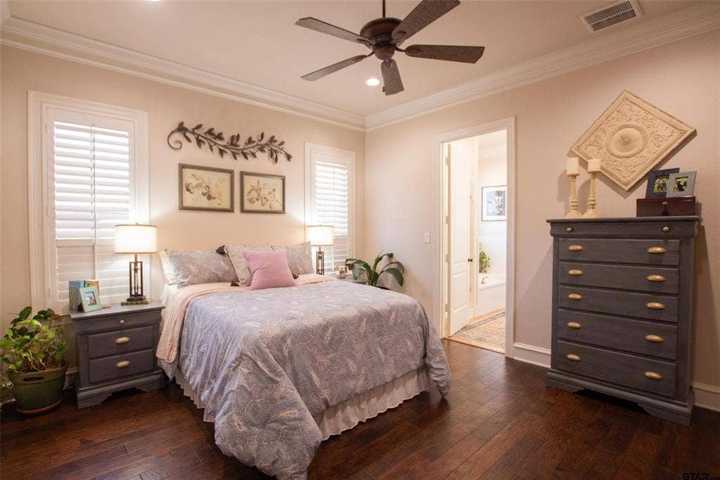 7130 Holly Square Ct., Tyler, TX 75703 7130 Holly Square Ct., Tyler, TX 75703