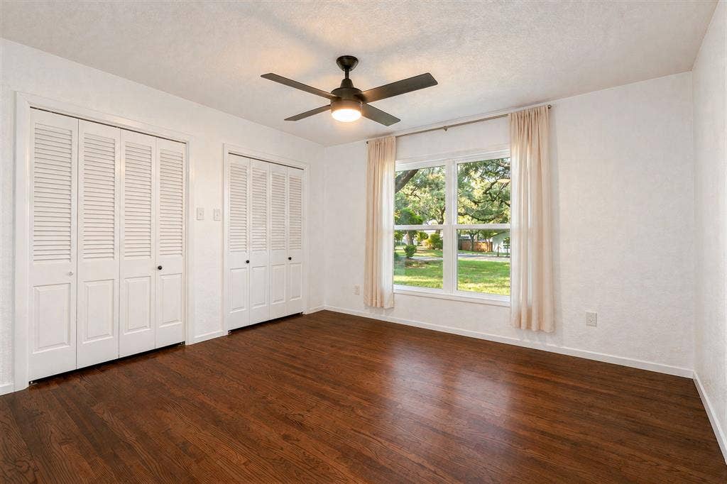 2625 Old Oaks Drive, Waco, TX 76710 2625 Old Oaks Drive, Waco, TX 76710