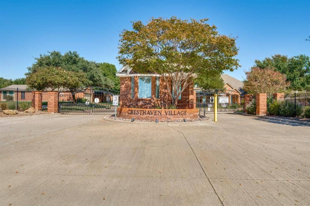 123 Crestridge Drive, #11, Cedar Hill, TX 75104 123 Crestridge Drive, #11, Cedar Hill, TX 75104