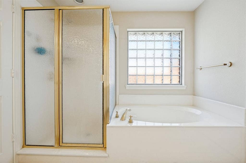 123 Crestridge Drive, #11, Cedar Hill, TX 75104 123 Crestridge Drive, #11, Cedar Hill, TX 75104