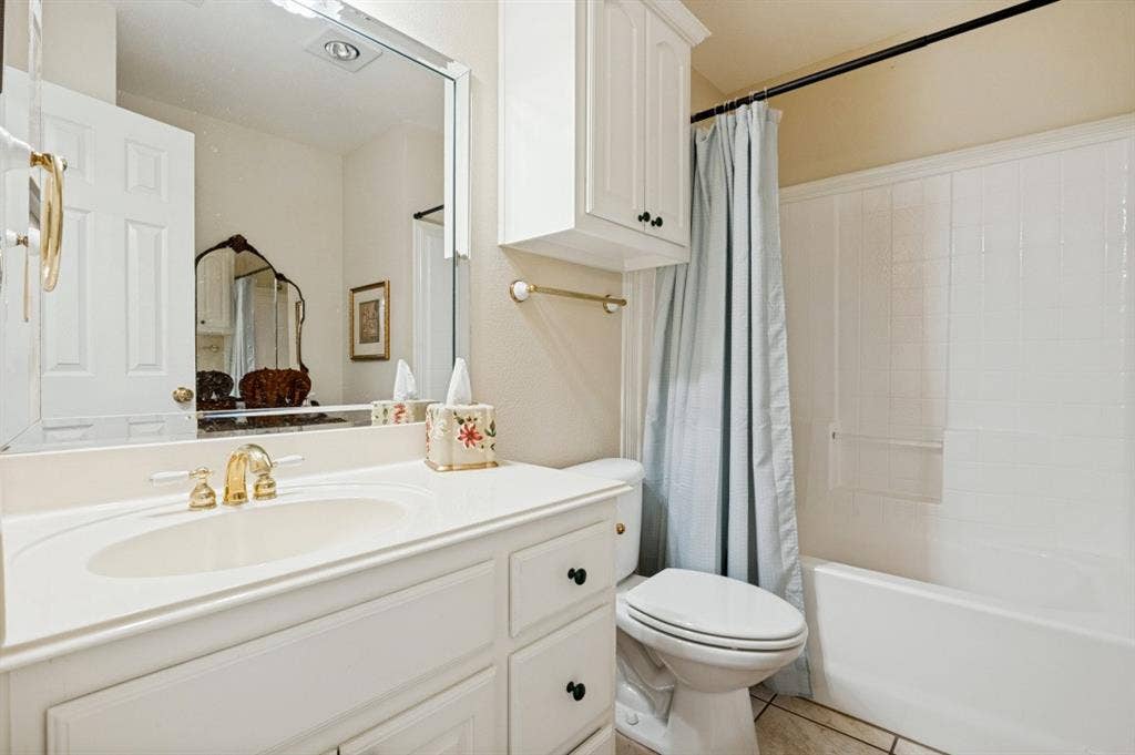 123 Crestridge Drive, #11, Cedar Hill, TX 75104 123 Crestridge Drive, #11, Cedar Hill, TX 75104