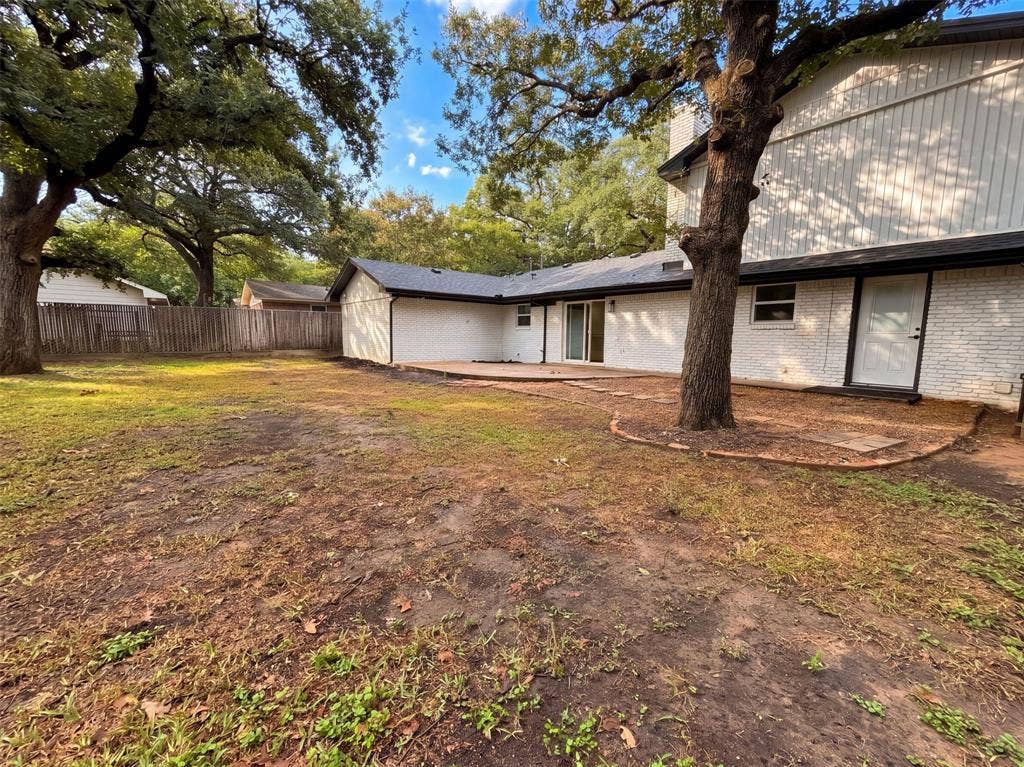 1515 Cherokee Street, Arlington, TX 76012 1515 Cherokee Street, Arlington, TX 76012
