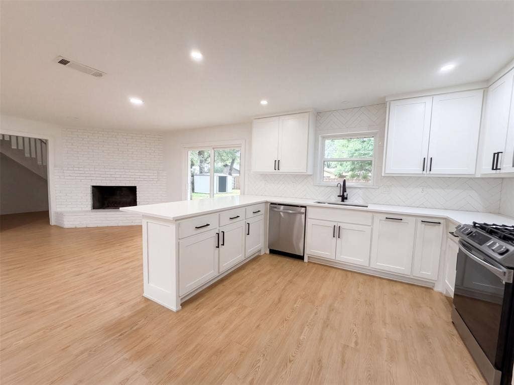 1515 Cherokee Street, Arlington, TX 76012 1515 Cherokee Street, Arlington, TX 76012
