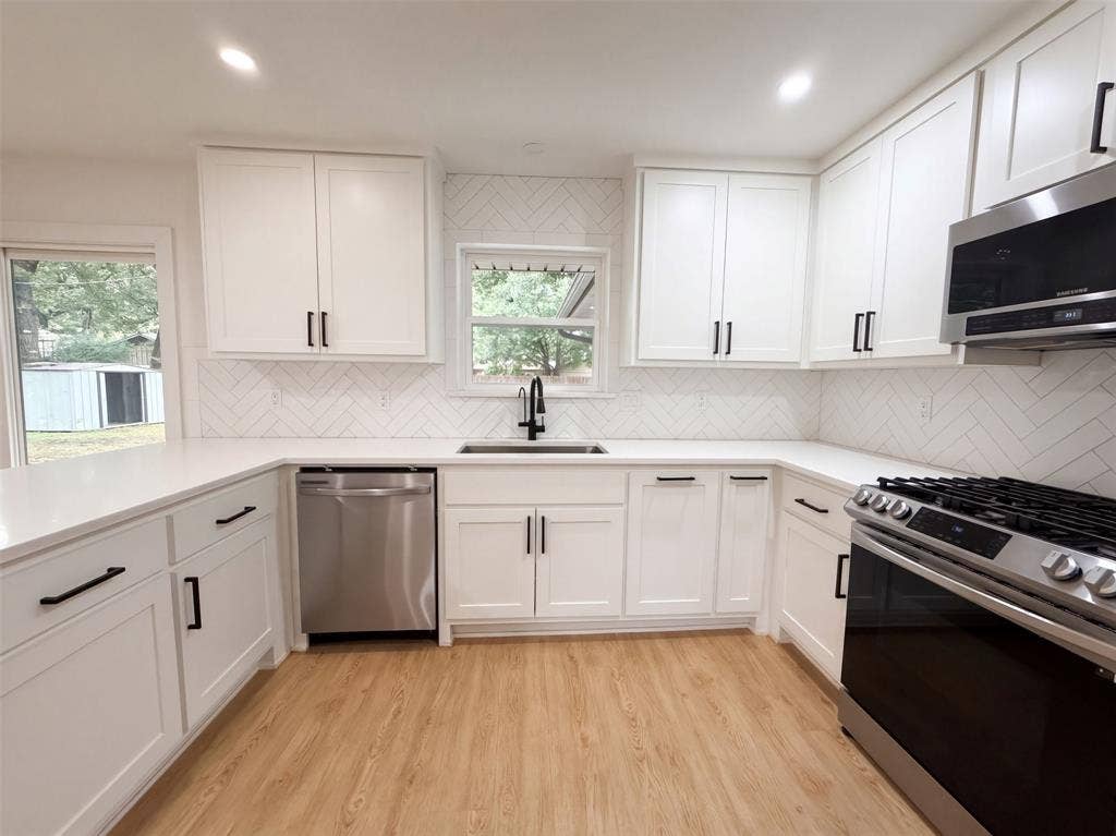 1515 Cherokee Street, Arlington, TX 76012 1515 Cherokee Street, Arlington, TX 76012